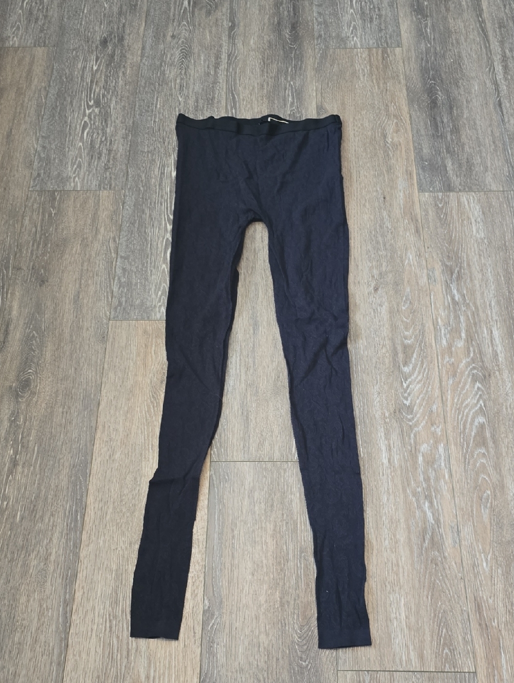 SKIMS Kim Kardashian Women's L/XL Knit Lace Stirrup Legging Pants New w/ Tags!